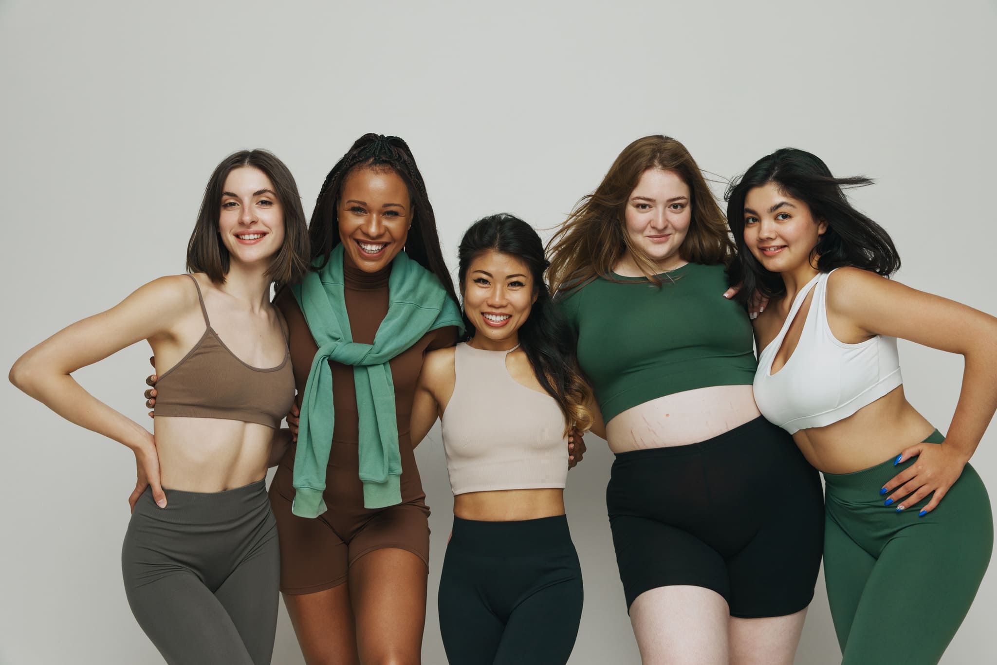 Tabelle delle taglie da donna: una guida per piccoli marchi di e-commerce